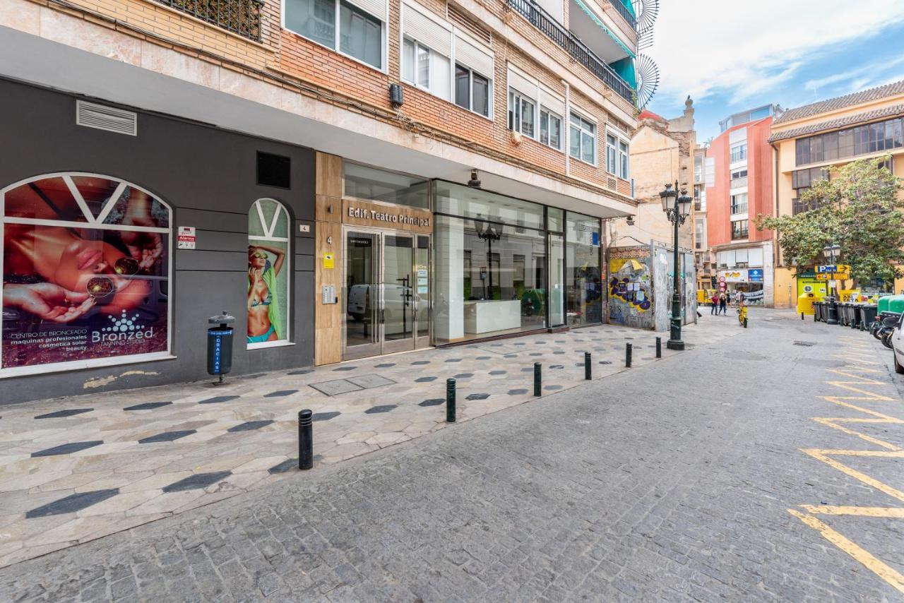 Plaza Del Teatro Lägenhet Málaga Exteriör bild